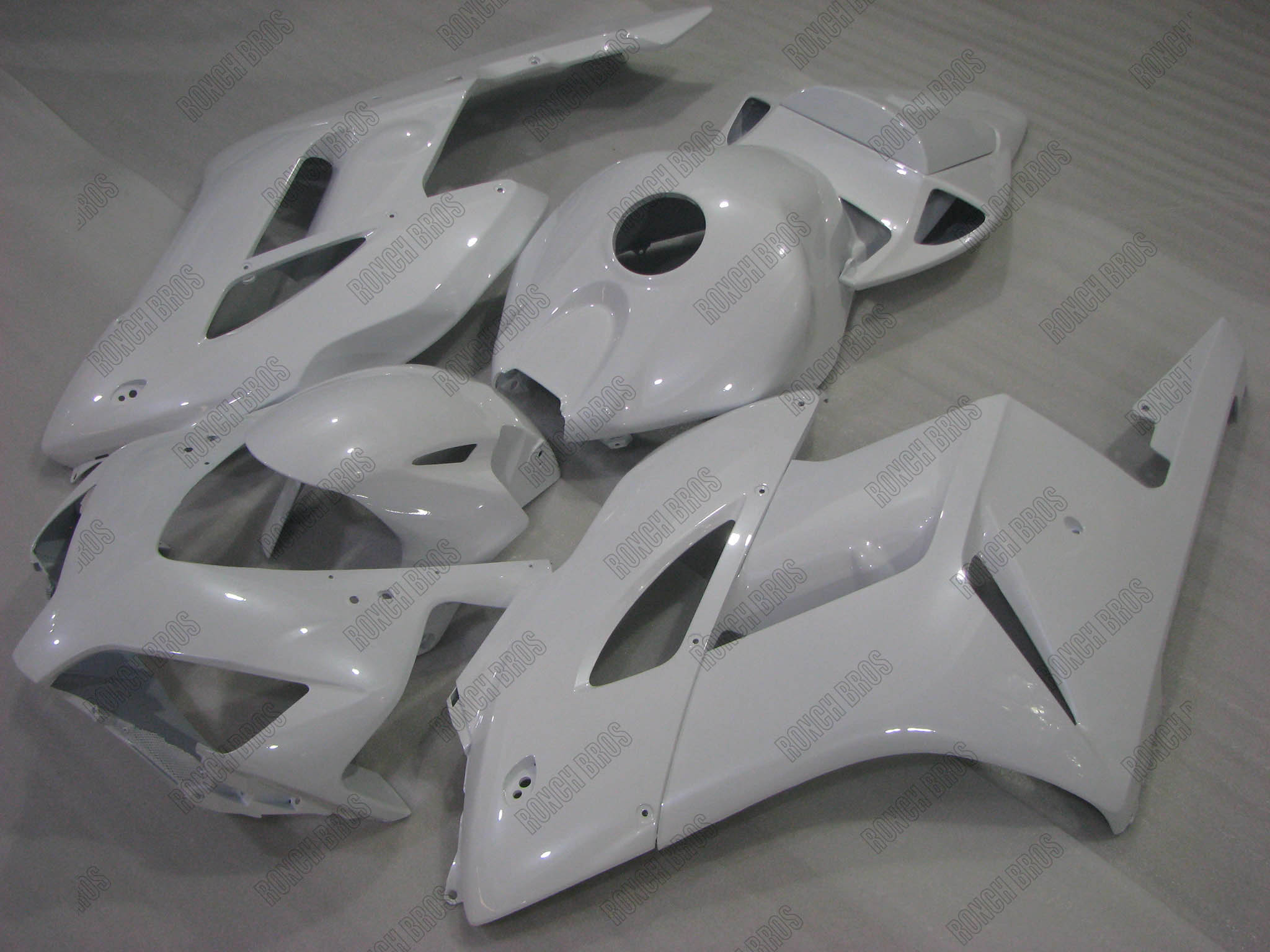 Fairings For Honda CBR1000RR(2004-2005) White Black